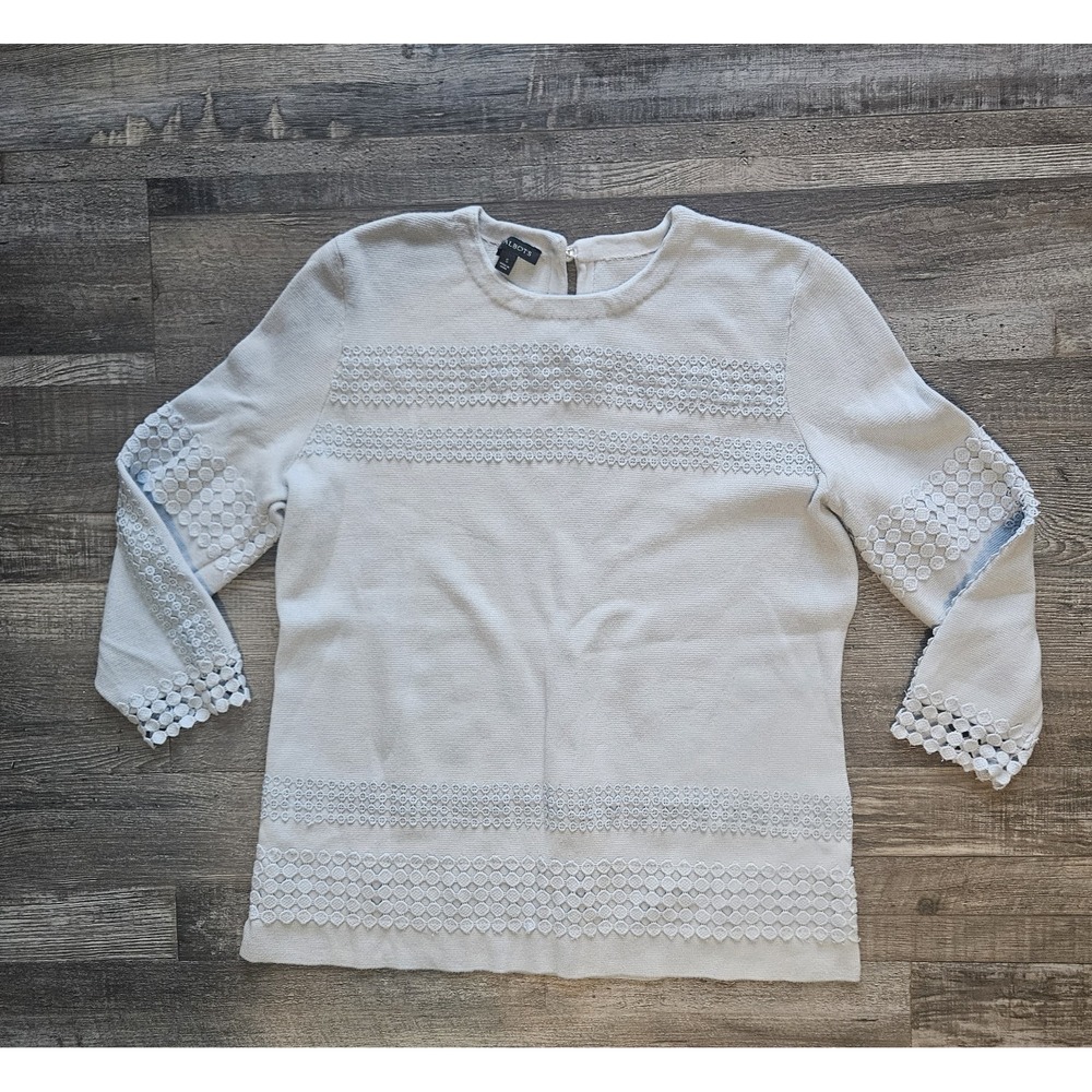 💛🩵TALBOTS Sweater Top Long Sleeve Light Blue Size S, Embroidery Details 🩷🩵